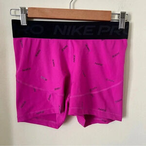 Nike Pro 3" Training Shorts Pink Size M